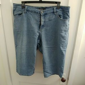 Light blue denim capris, size 24W